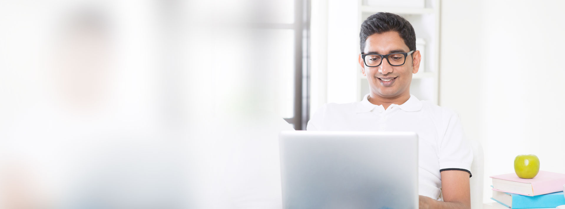An accountant working in ActEaze